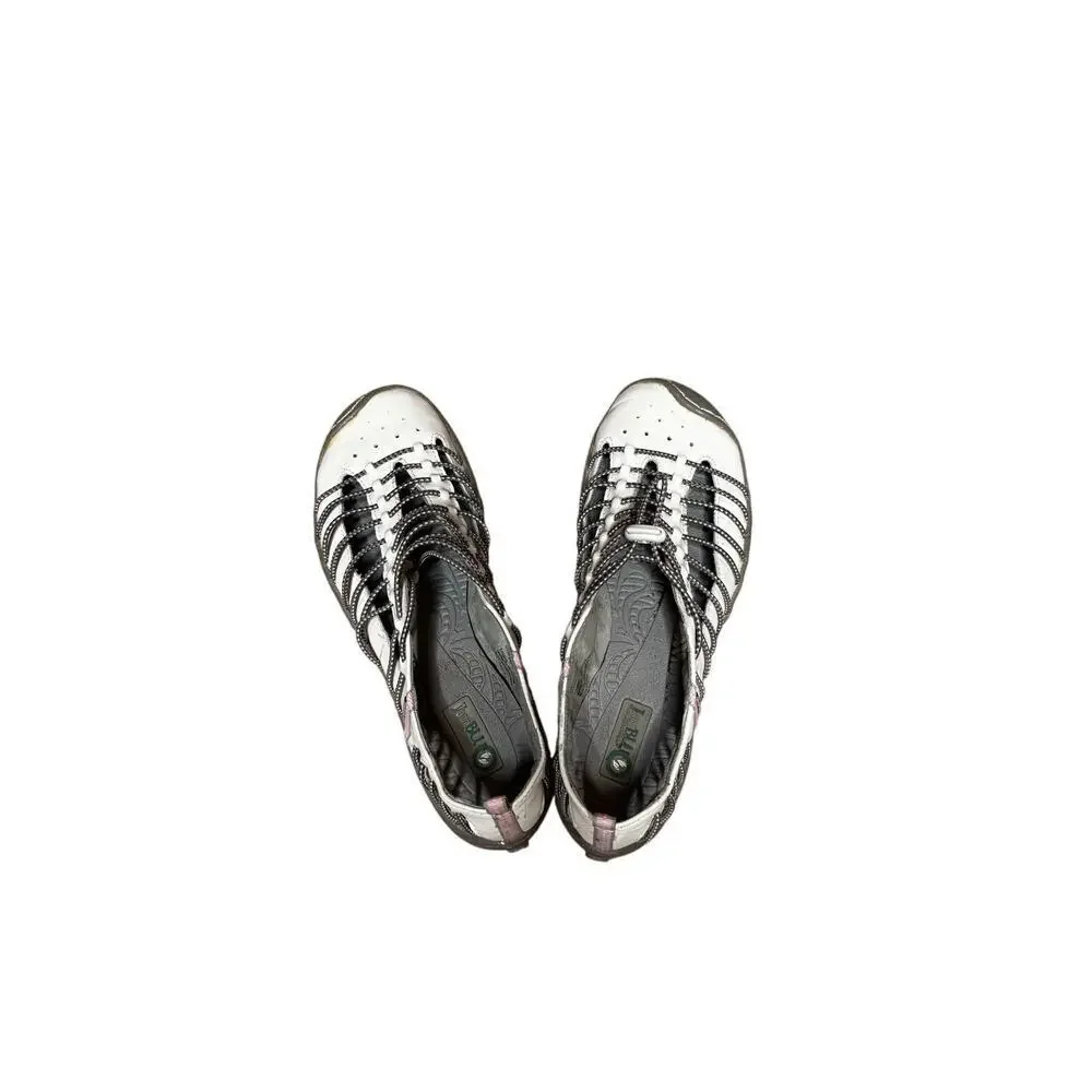 Jambu White, Black & Pink Casual Flats